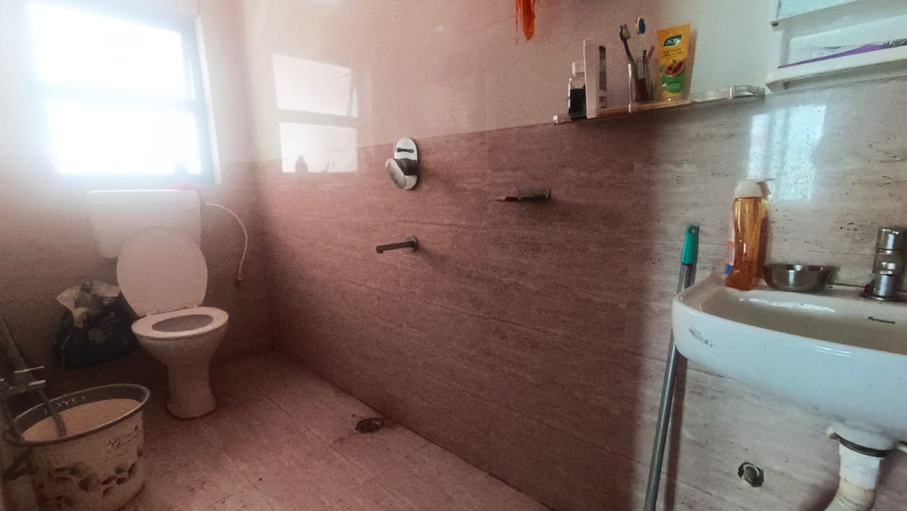 Unfurnished 3bhk in Ajanta Path, Beltola, Guwahati, Assam, India for Rent